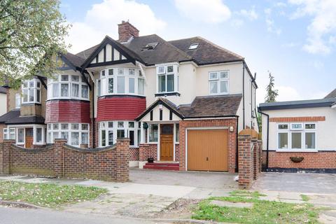 5 bedroom semi-detached house to rent, Marlborough Avenue, Ruislip, HA4