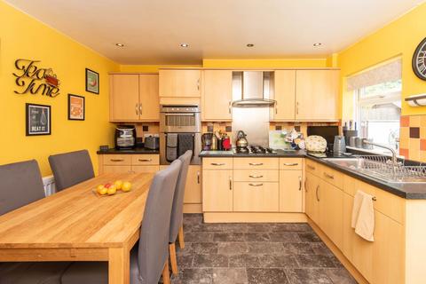 4 bedroom semi-detached house for sale, Dale Road North, Matlock DE4