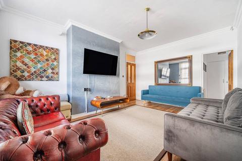 1 bedroom flat for sale, Chadworth House, Clerkenwell, London, EC1V