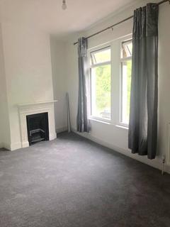 4 bedroom terraced house to rent, Pretoria Road, London N17