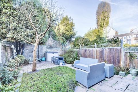undefined, Friars Lane, TW9