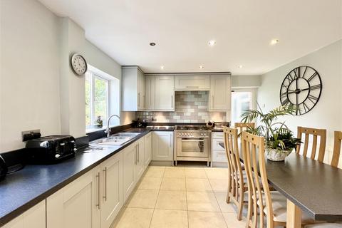 4 bedroom detached house for sale, Cloister Drive, Halesowen