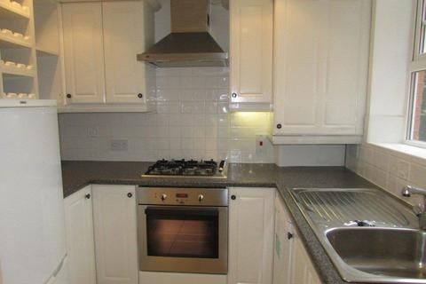 2 bedroom flat to rent, Dunsmore Grove, Solihull, B91 1SU