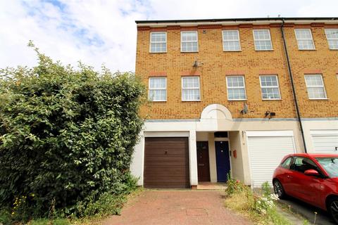 1 bedroom end of terrace house for sale, Oakleigh Close, Swanley BR8