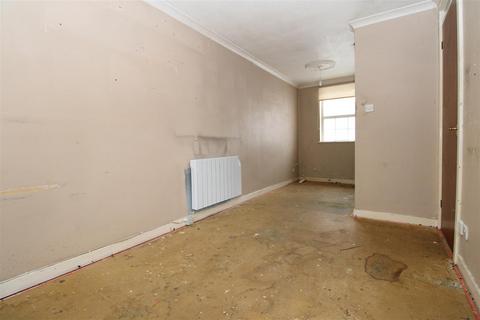 1 bedroom end of terrace house for sale, Oakleigh Close, Swanley BR8