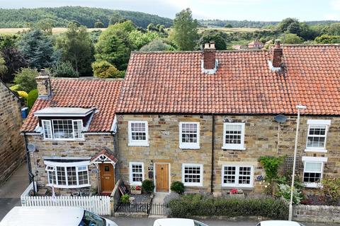 3 bedroom cottage for sale, High Street, Cloughton, Scarborough