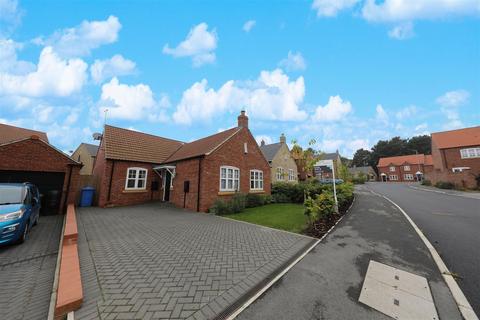 3 bedroom detached bungalow for sale, Sanderson Drive, Hessle