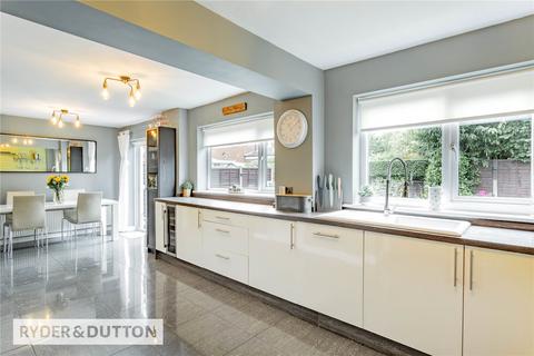 14 Exeter Drive, Ashton-under-lyne, OL6 8BZ
