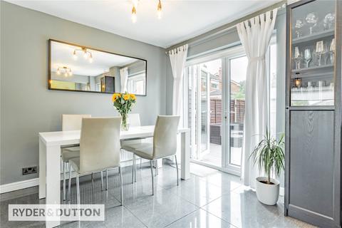 14 Exeter Drive, Ashton-under-lyne, OL6 8BZ