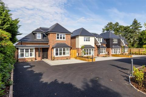 Oaks Drive, Ringwood BH24