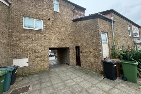 3 bedroom maisonette for sale, Bretton, Peterborough PE3