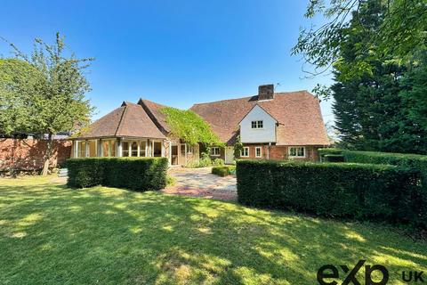 5 bedroom country house for sale, Taylors Lane, West Malling ME19