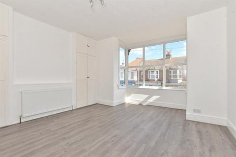 4 bedroom terraced house for sale, Approach Road, Margate, Kent