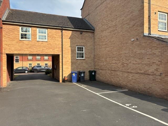 Rear / parking