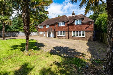 5 bedroom detached house for sale, Rye Hill, Playden, TN31