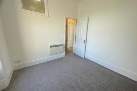 1 bedroom flat for sale, Glendower, Borth, High Street,