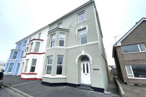 1 bedroom flat for sale, Glendower, Borth, High Street,