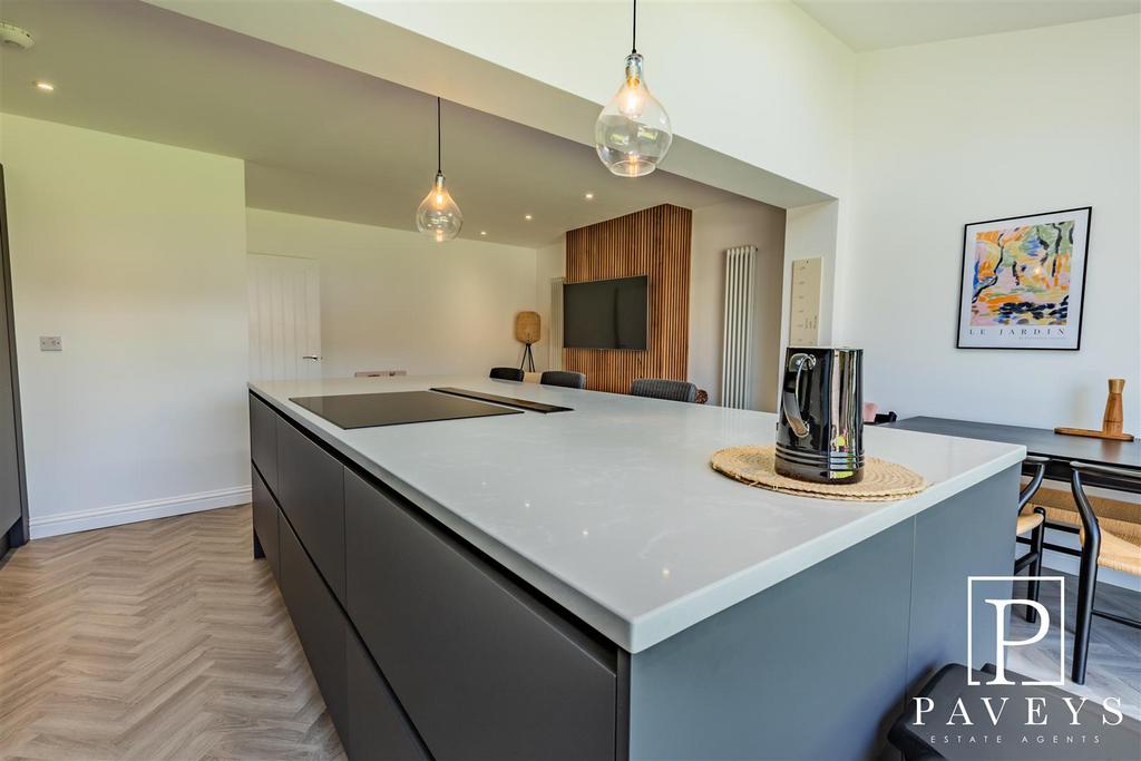 Kitchen dining family room