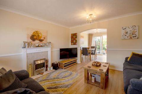 156 Stephens Road, Sutton Coldfield, B76 2TU