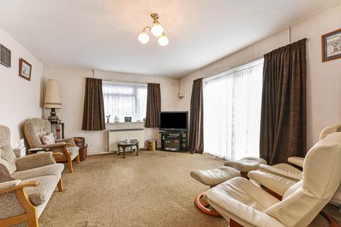 Farm Road, Bracklesham Bay, West Sussex, PO20