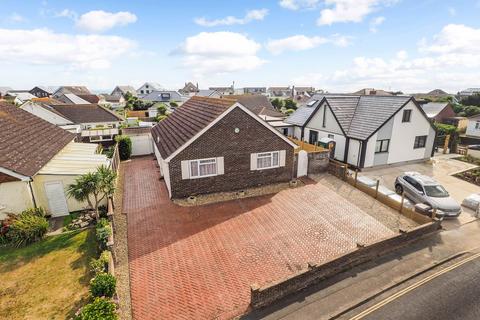 Farm Road, Bracklesham Bay, West Sussex, PO20