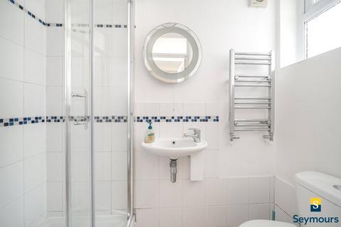 21 Denzil Road, Guildford, GU2 7NQ