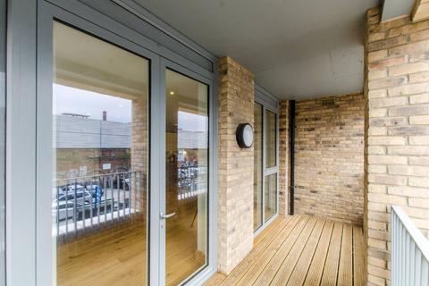 2 bedroom flat for sale, Sclater Street, Shoreditch, London, E1