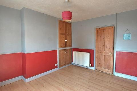 2 bedroom end of terrace house for sale, Wellingborough Road, Earls Barton, Northamptonshire NN6