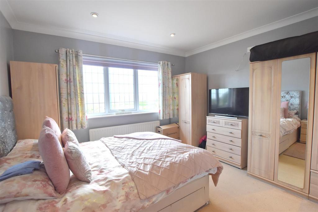 Bedroom 1 (front)