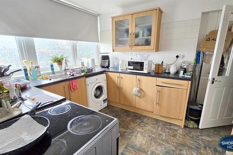 2 bedroom flat for sale, Kenilworth Court, Coventry CV3