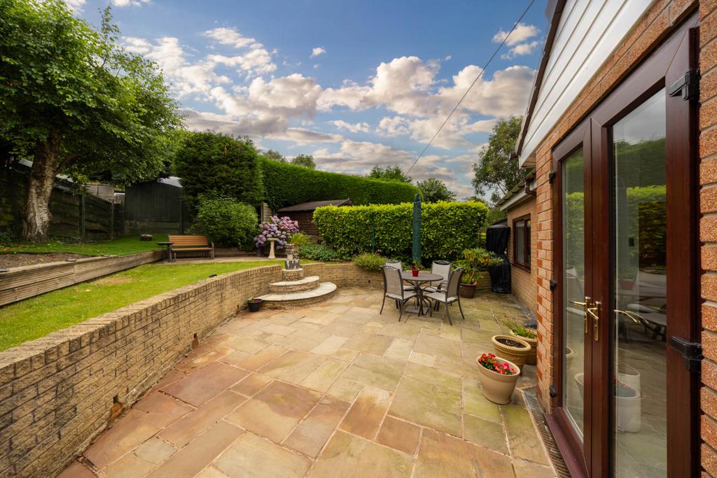 Rear Patio/Garden