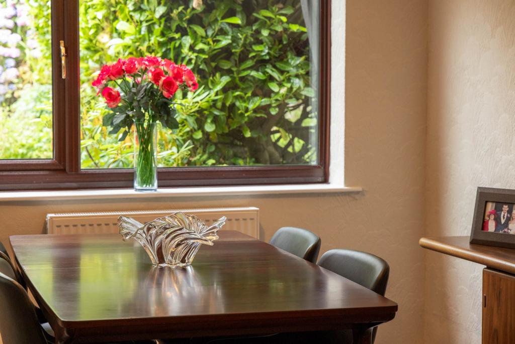 Dining Room Detail