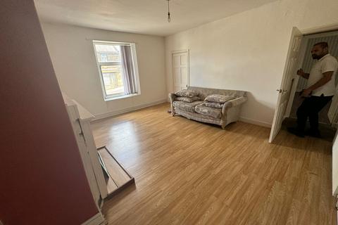 1 bedroom flat to rent, Sherriff Hill, Gateshead NE9