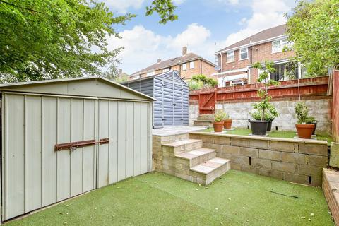 5 Laburnum Road, Rochester, ME2 2LA