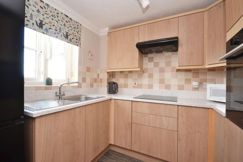 1 bedroom retirement property for sale, Upper Bognor Road, Bognor Regis