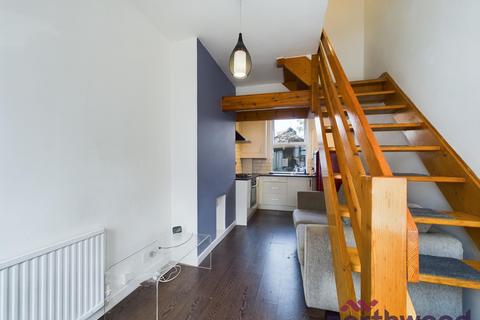 1 bedroom end of terrace house for sale, Pierce Street, Macclesfield SK11