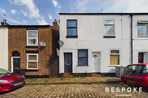1 bedroom end of terrace house for sale, Pierce Street, Macclesfield SK11