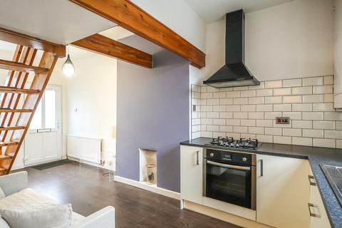 1 bedroom end of terrace house for sale, Pierce Street, Macclesfield SK11
