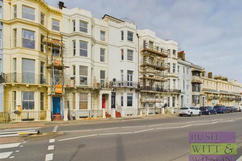 2 bedroom flat to rent, Marina, St. Leonards-On-Sea