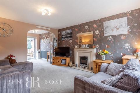 3 bedroom detached house for sale, Spey Close, Leyland