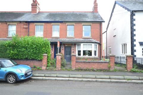 3 bedroom townhouse for sale, Hereford Road, Leominster