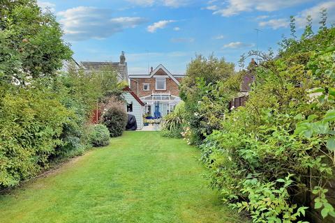 3 bedroom detached house for sale, Lake Lane, Barnham