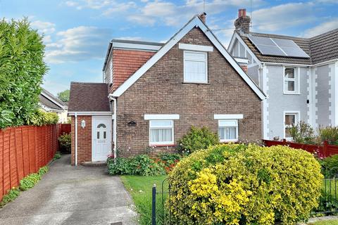 3 bedroom detached house for sale, Lake Lane, Barnham