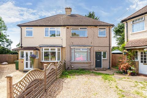 3 bedroom semi-detached house for sale, Thackeray Close, Hillingdon