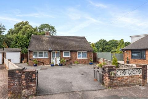 3 bedroom detached bungalow for sale, Woodroyd Gardens, Horley RH6