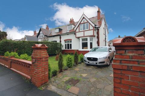 4 bedroom semi-detached house for sale, Thirlmere Road, South Shore FY4