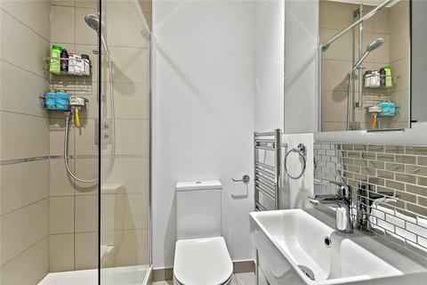 Flat 5, Clarence Court, 5 Dee Road, Richmond, TW9 2JN