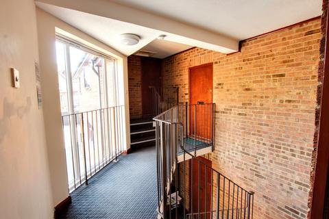 2 bedroom flat for sale, Gordon Road, Keston House Gordon Road, RH16