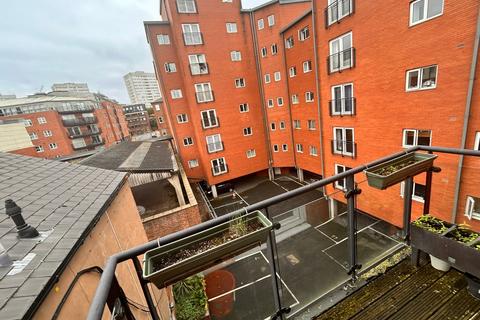 2 bedroom flat for sale, Qube, 2 Townsend Way, West Midlands, B1