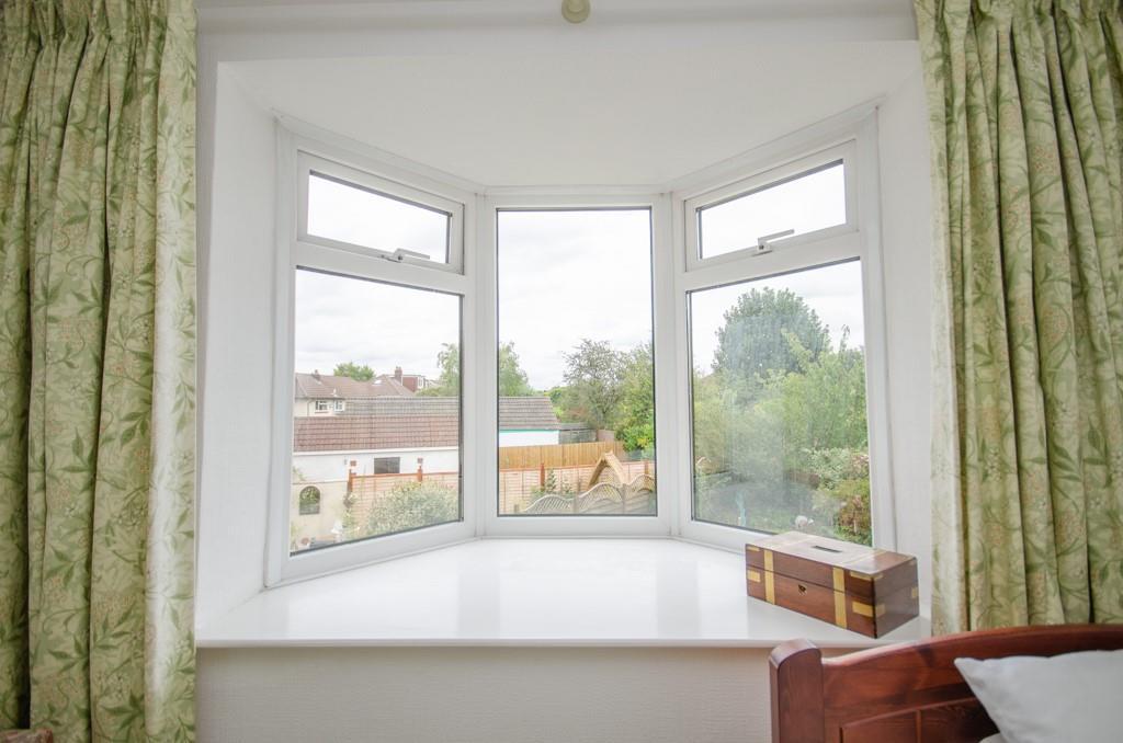 Bedroom 3 bay.jpg